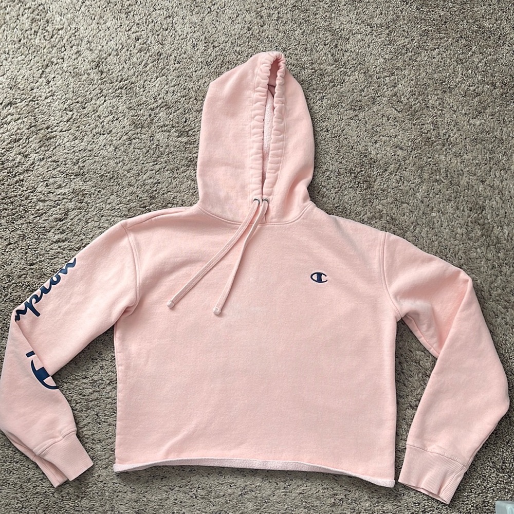 Champion Women’s Cropped Oversized Hoodie Size S